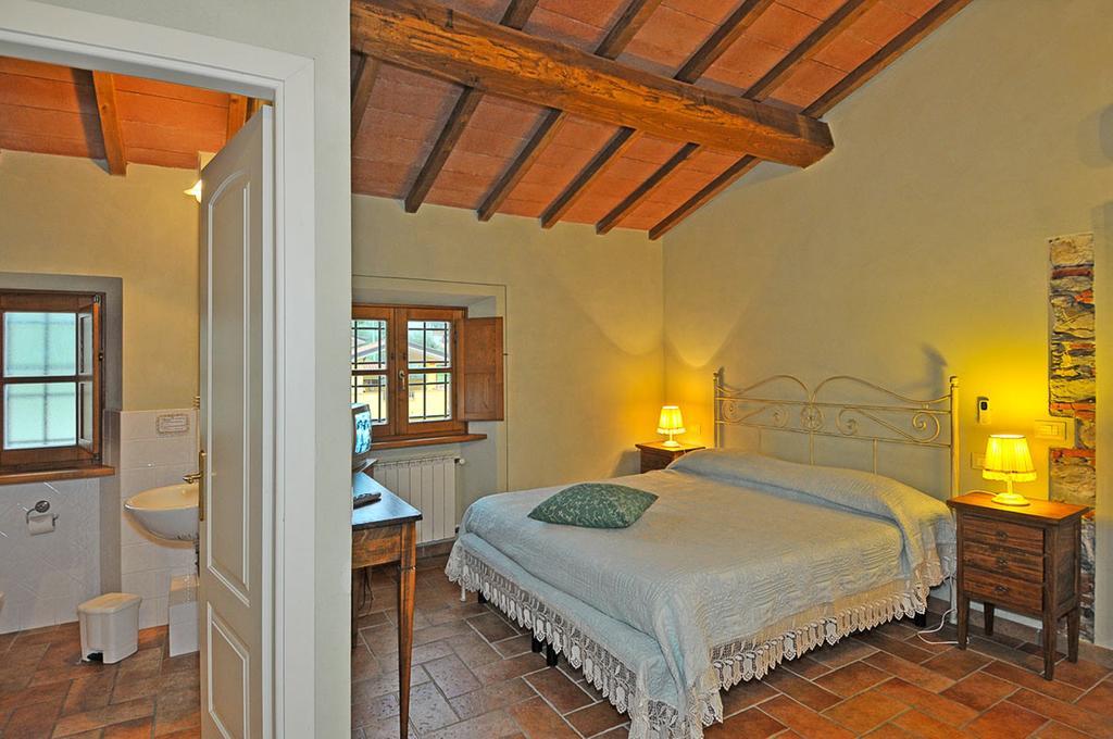 Le Ginestre B & B Massarosa Szoba fotó