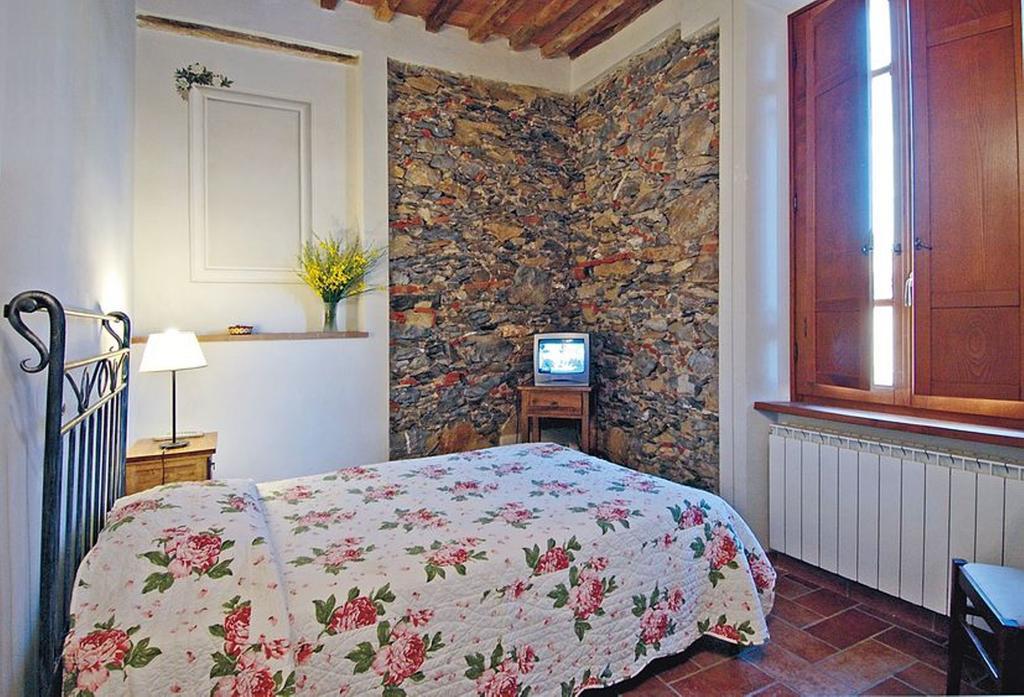 Le Ginestre B & B Massarosa Szoba fotó